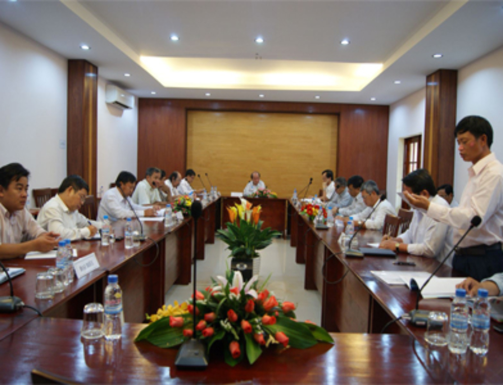 Hội Khoa học Lịch sử Việt Nam thăm và làm việc tại Bình Dương